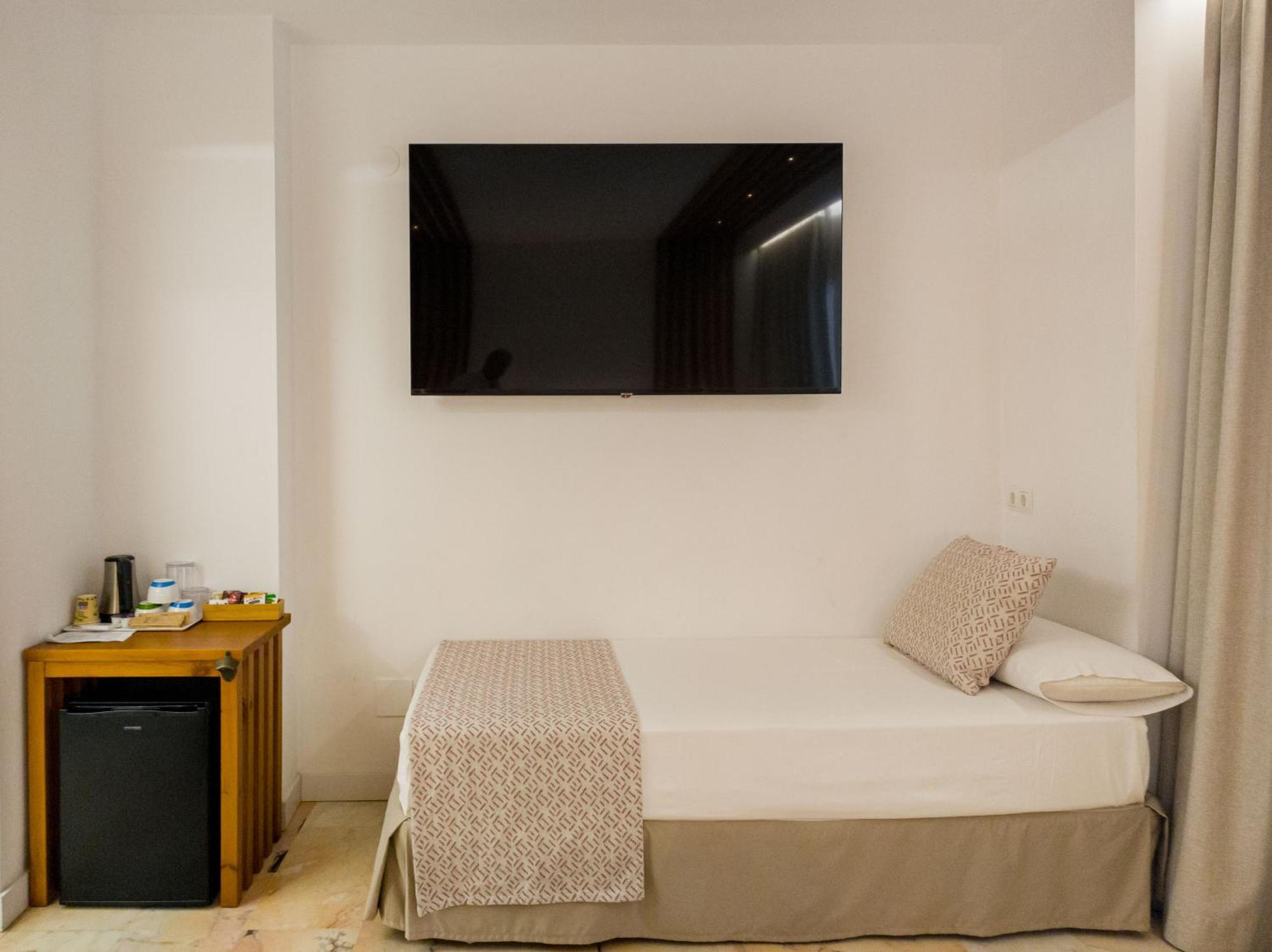 Hotel Boutique Sibarys - Adults Recommended Nerja Exterior photo